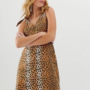 ASOS DESIGN tie back linen cheetah maxi dress